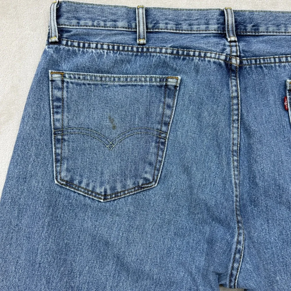 Levi's 505 Regular Fit Jeans Mens 40x30 Blue Straight Leg Medium Wash Denim